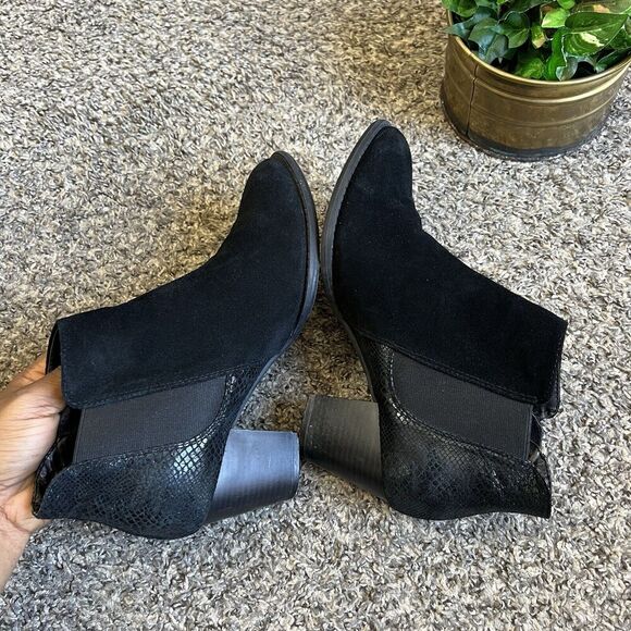 Vionic Anne Women's Black suede Leather Boots size 9 Block Heel Side Zip Classic - Picture 6 of 9